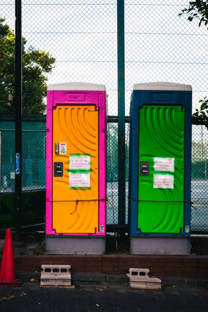 Portable Toilet Options We Offer in Moreland Hills, OH